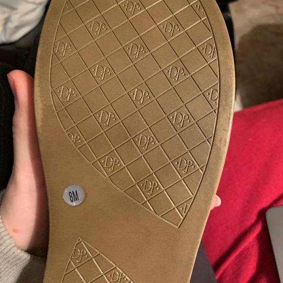 Sandals - Picture 7 of 8